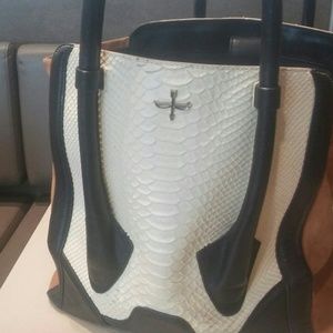 POUR la VICTOIRE Handbag